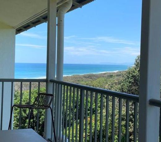 15 Whale Watch Resort + Beach Front + Ducted Air Con + 3 Bed + 2 Bath