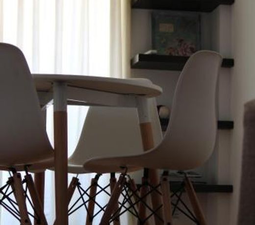 AMENABAR SUITES