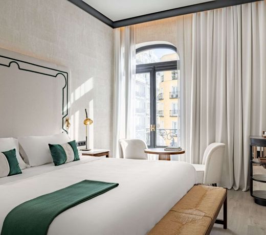 Hotel Montera Madrid, Curio Collection By Hilton