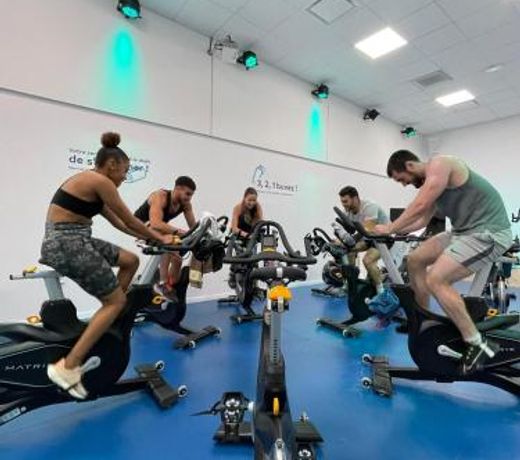 UCPA SPORT STATION HOSTEL PARIS