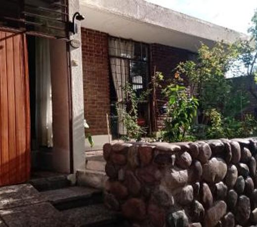 Acogedora HabitaciÃ³n individual, privada y luminosa en Mendoza