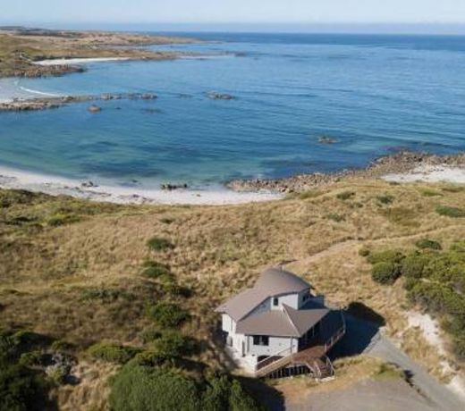 Wave Retreat, King Island