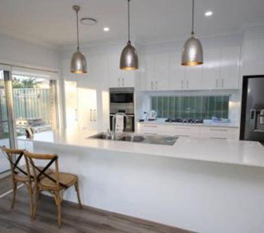 Lindyloo 13 Binda St, Hawks Nest