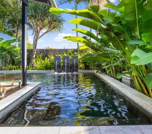Mudjimba Escape-pet friendly, luxury villa w/ pool