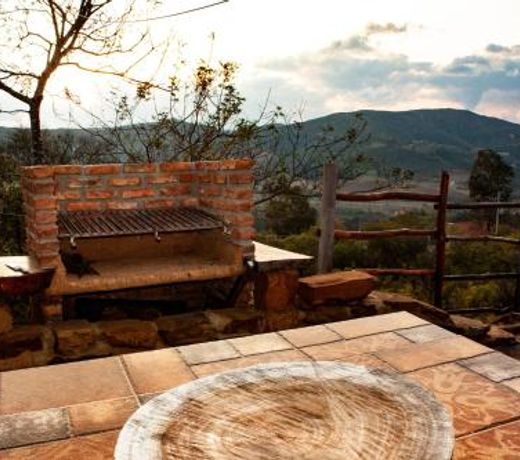 CABAÃA LOS GUAPURÃS