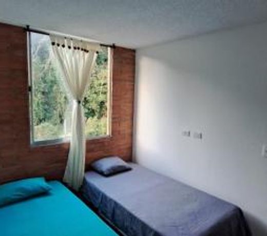Hermoso, central y natural apartamento en Pereira