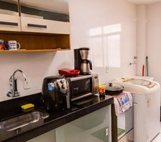 Apartamento completo - O melhor custo x benefício pertinho de tudo - 3 minutos a pé da praia