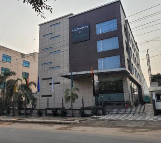 Udman By Ferns N Petals, Chattarpur