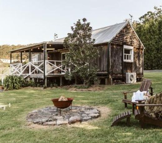 Picturesque Barn located on the Shoalhaven River
