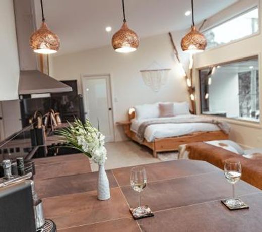 Absolute Oceanfront Bruny Island Secrets Retreat