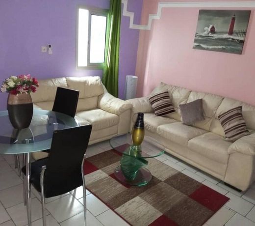 Remarkable 1 bedroom flat in bonaberie ancienne