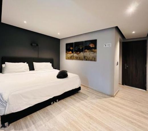 HOTEL HTL