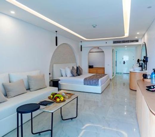 White Hills Resort