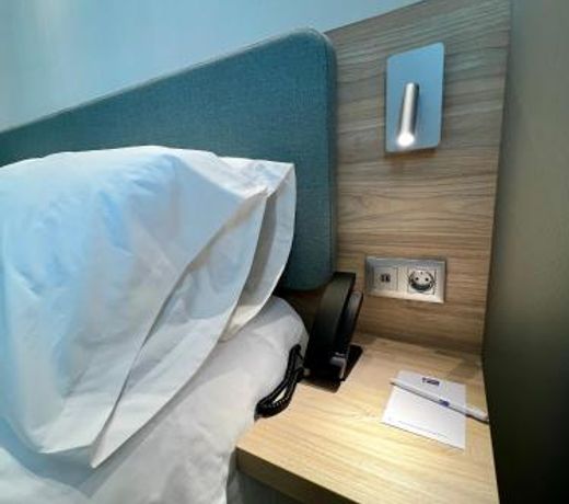 Holiday Inn Express - Madrid - Airport, an IHG Hotel