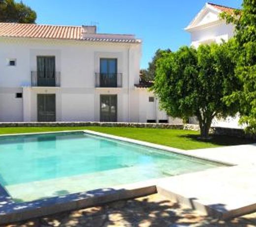 Hostal Residencia Alma
