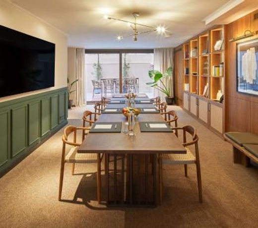 Via Sants Hotel Barcelona, Tapestry Collection By Hilton