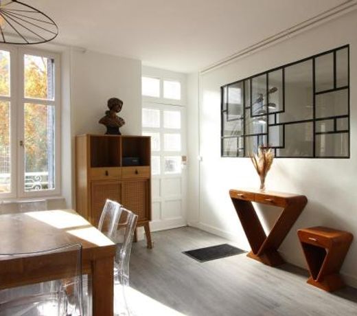Maison La Bourboule, 5 pièces, 9 personnes - FR-1-608-237