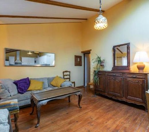 Maison de 7 chambres avec jardin clos a Ferrieres les Verreries