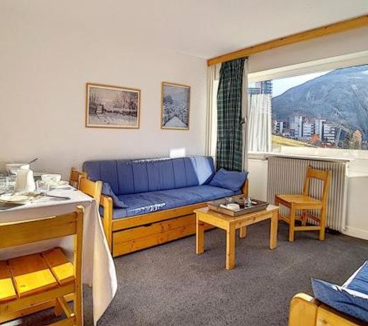 Appartement Les Menuires, 2 piÃ¨ces, 6 personnes - FR-1-344-939