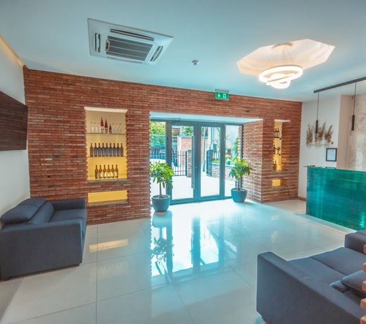Hotel Banovani