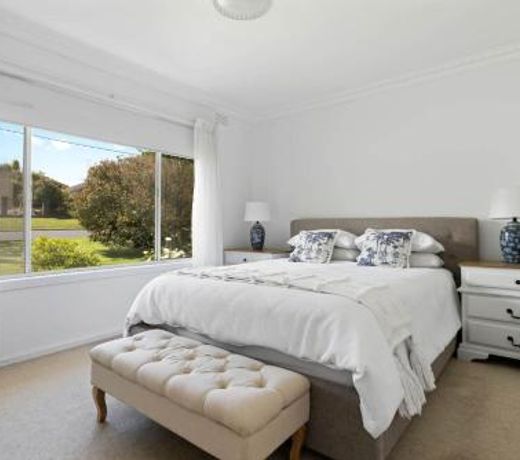 Sea View Cottage Wifi and Linen included Inverloch
