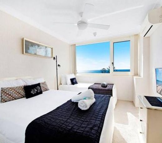 Southern Cross - Hosted by Burleigh Letting