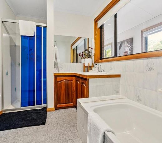Lumeah Retreat Bruny Island