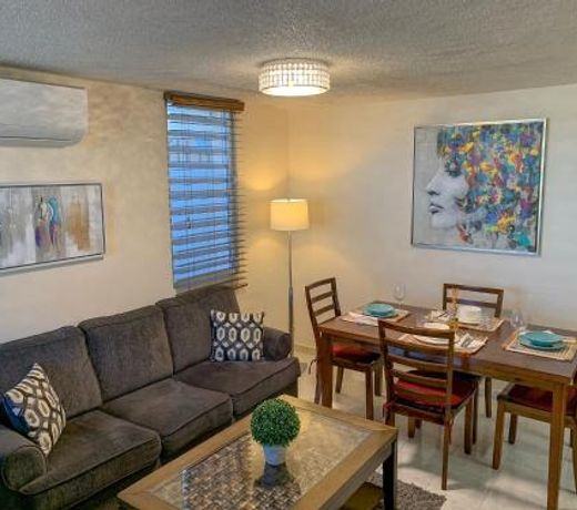 2BR Apt with Balcony & FREE Parking. Pet friendly