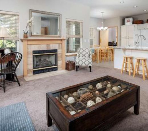 Cooper Mountain Retreat