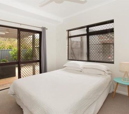 6 Petrie Ave, Marcoola, Pet Friendly, Linen supplied