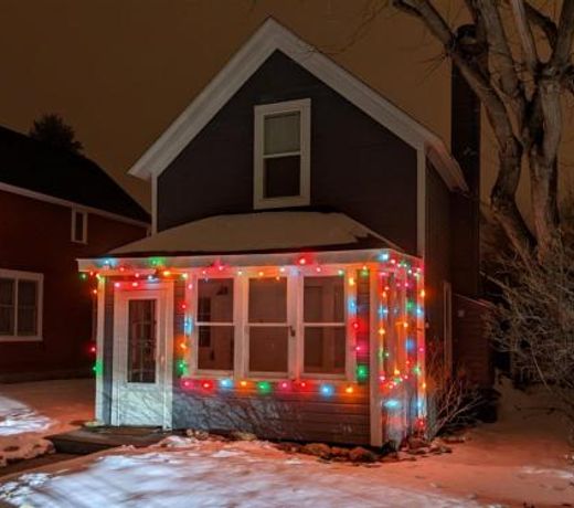 Dog Friendly Blue House by AAA Red Lodge Rentals
