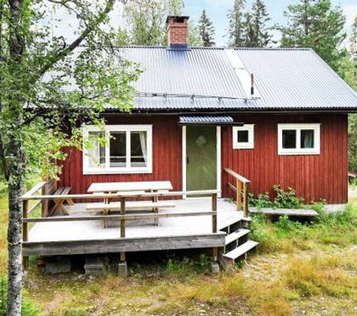 8 person holiday home in S LEN