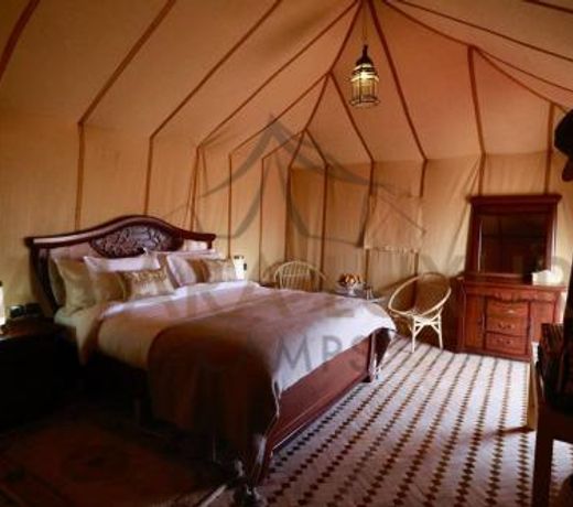 Sahara Luxury Camp