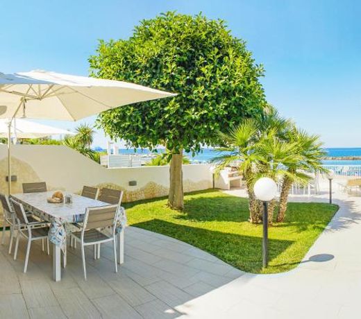 Villa di Lusso sul Mare a Diamante - Villa Ventre