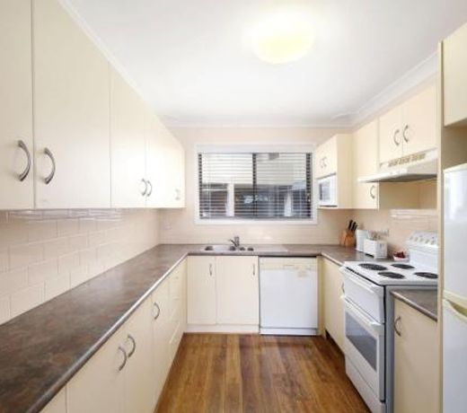 Family Beachside Getaway with BBQ and Patio