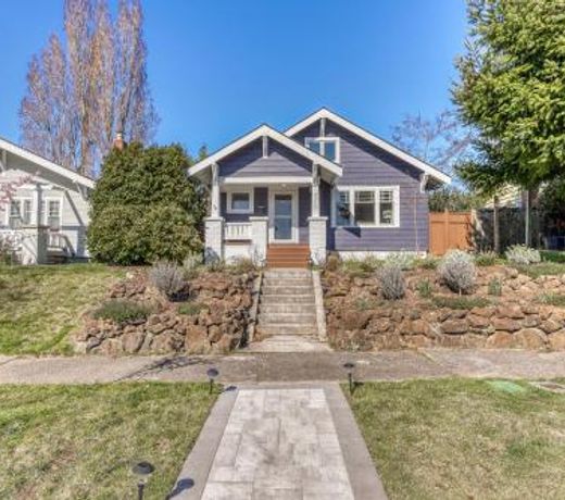 Charming North End Craftsman