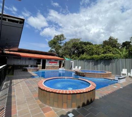 HOTEL CAMPESTRE MANOA