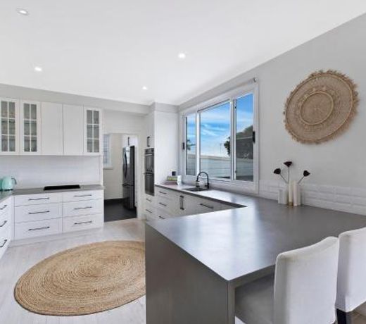 Waterview Beach house