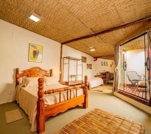 Ferraria Guest House