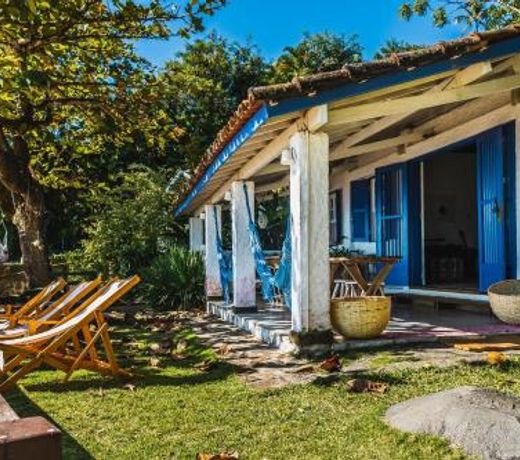 Casa pe na areia na Praia da ArmaÃ§Ã£o em Ilhabela