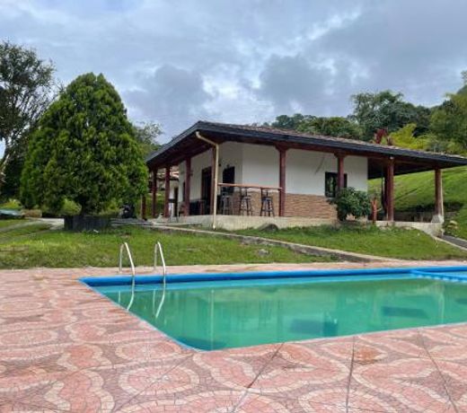 Finca los Pinos