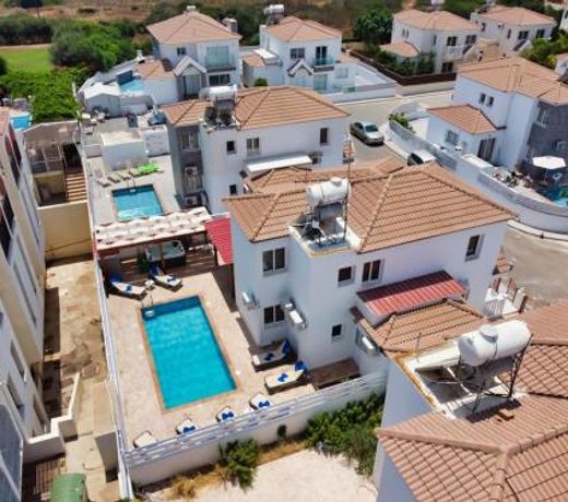Nissi Villa Sotia