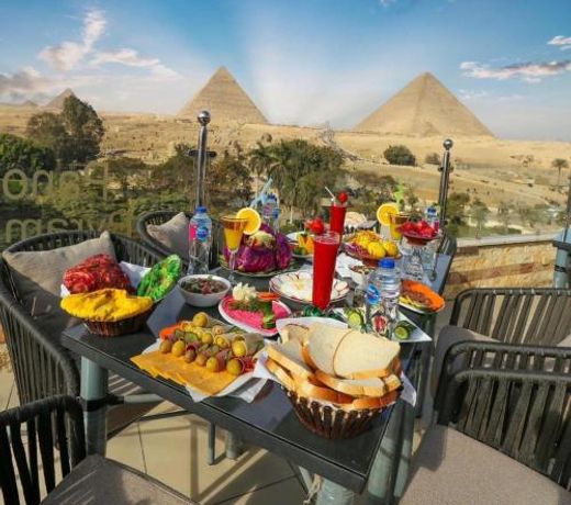 PANORAMA view pyramids