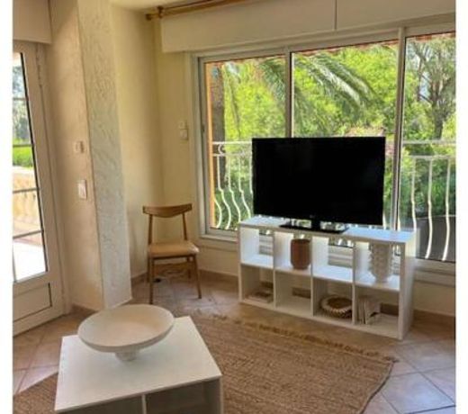 Villa avec piscine, plage Ã  pieds