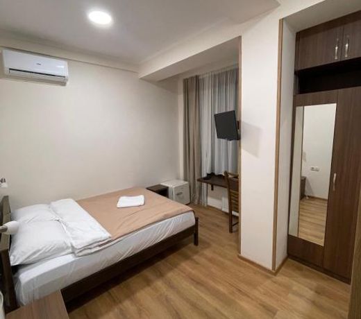 Art family hotel