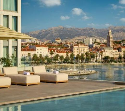 Hotel Ambasador