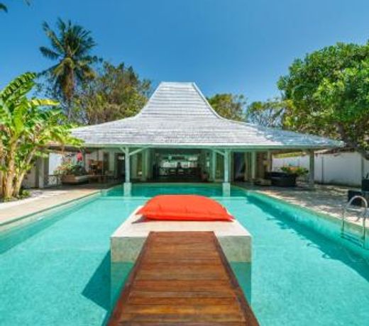 Villa Merano - Huge pool - Meno