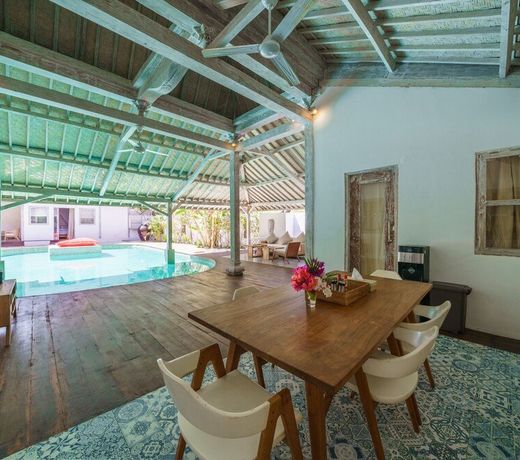 Villa Merano - Huge pool - Meno
