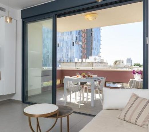 Nice 2BR in Hold North by HolyGuest