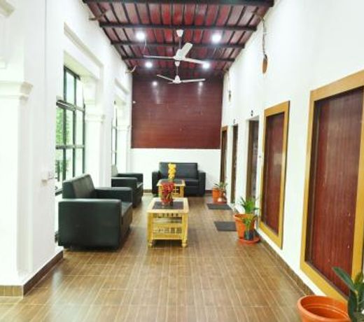 The Hotel Ambassador Inn
